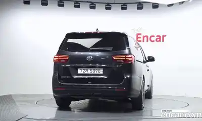 Kia Canival 2019 2.2 Автомат в Москве № 451592, миниатюра 4