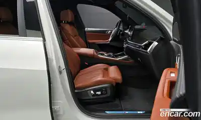 BMW X7 2025 3.0 Автомат в Москве № 463703, миниатюра 11