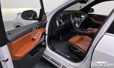 BMW X7 2025 3.0 Автомат в Москве № 463703, миниатюра 10