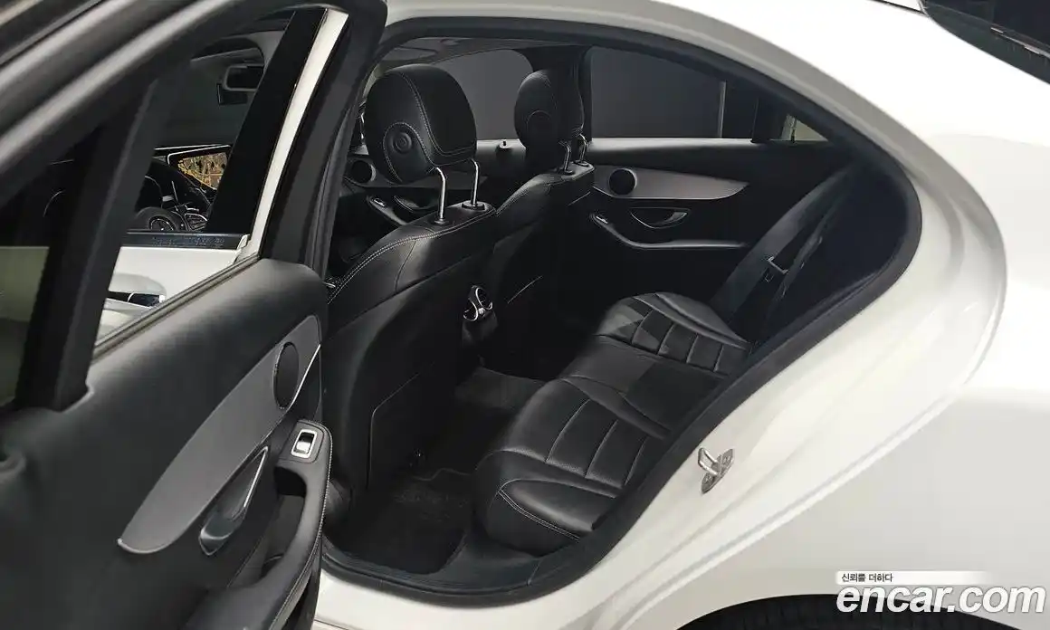 Mercedes-Benz C-Class 2018 2.1 Автомат в Москве № 467006, фото 12