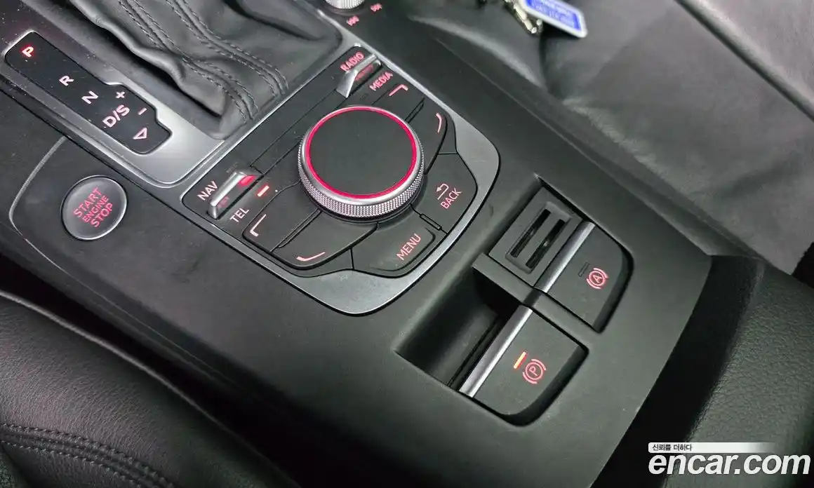 Audi A3 2015 1.6 Автомат в Москве № 468784, фото 17