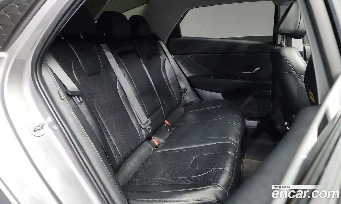 Hyundai Avante 2024 1.6 Автомат в Москве № 50045, фото 12