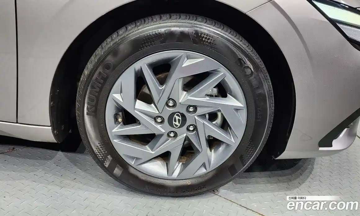 Hyundai Avante 2024 1.6 Автомат в Москве № 50045, фото 5