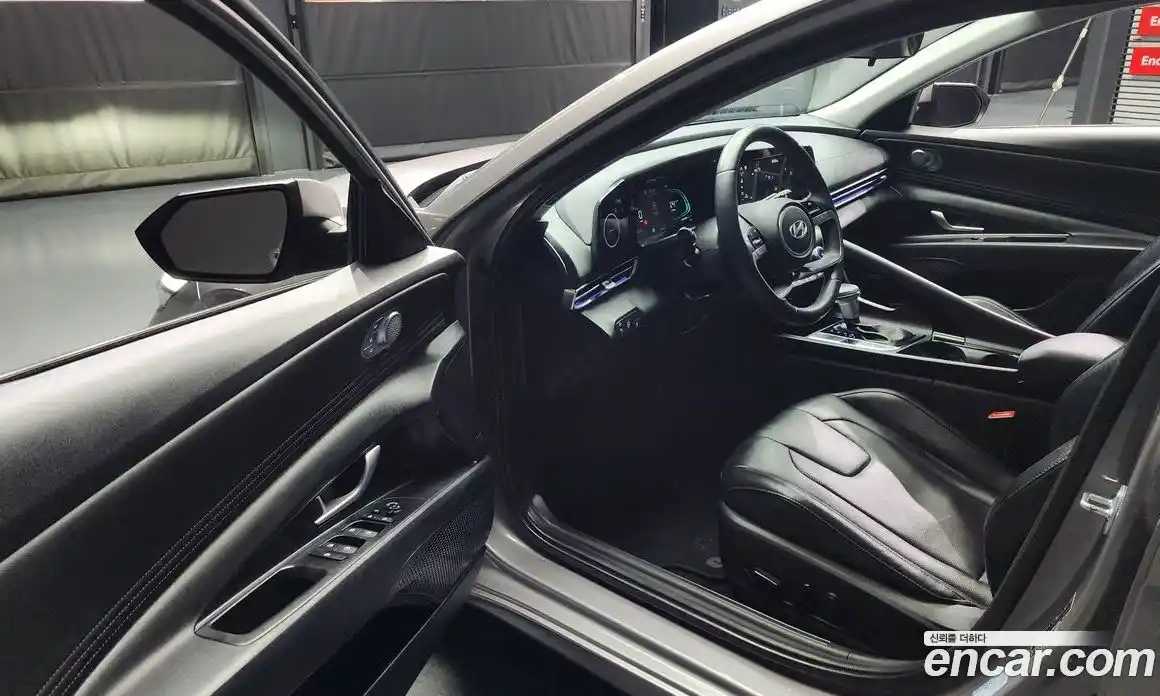 Hyundai Avante 2024 1.6 Автомат в Москве № 50045, фото 10