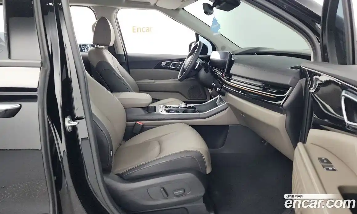 Kia Canival 2024 3.5 Автомат в Москве № 51731, фото 16