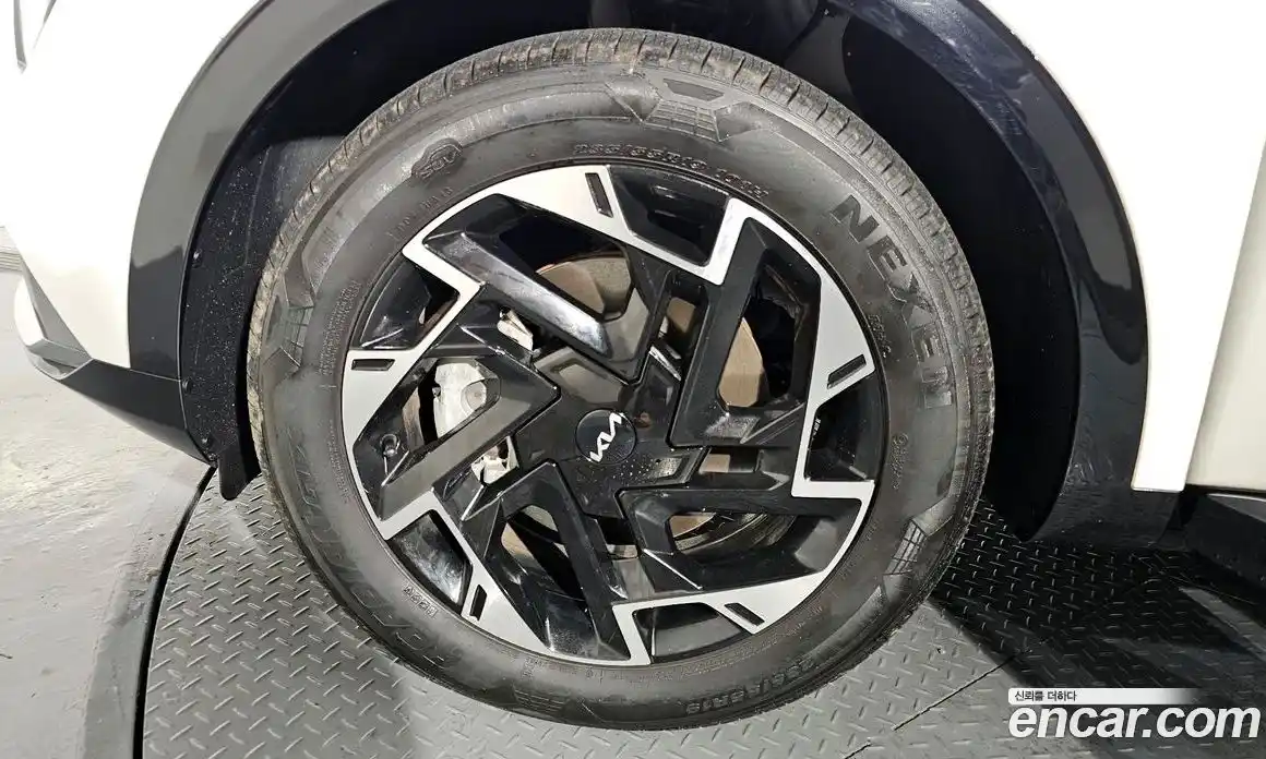 Kia Sportage 2022 1.6 Автомат в Москве № 53639, фото 4