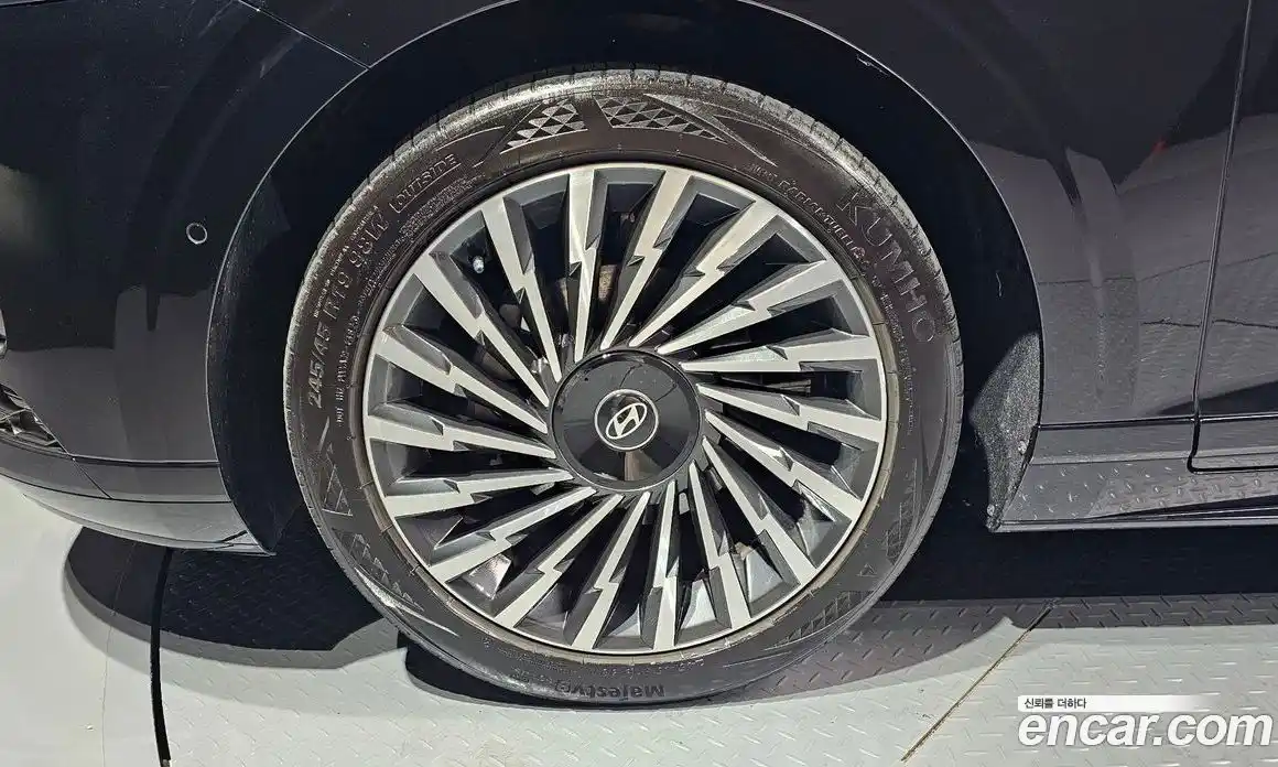 Hyundai Grandeur 2024 1.6 Автомат в Москве № 5470, фото 18