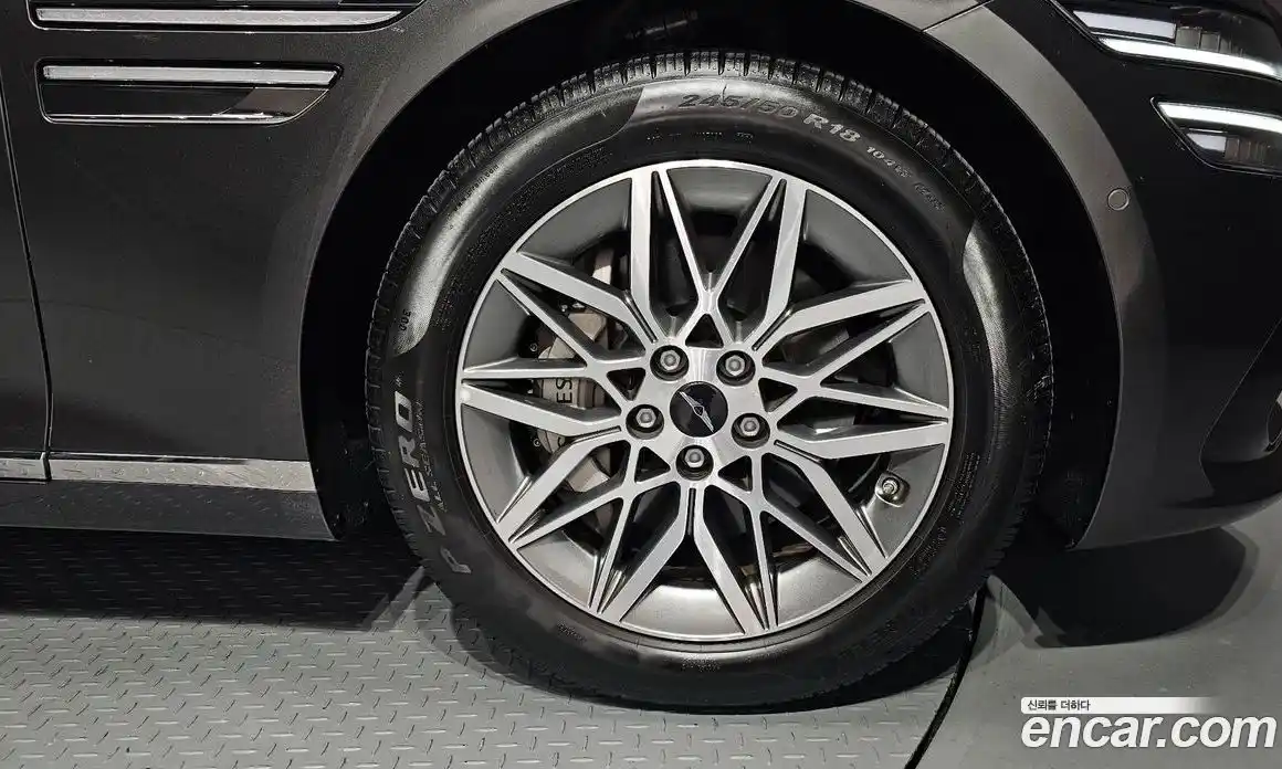 Genesis G80 2025 2.5 Автомат в Москве № 57944, фото 12