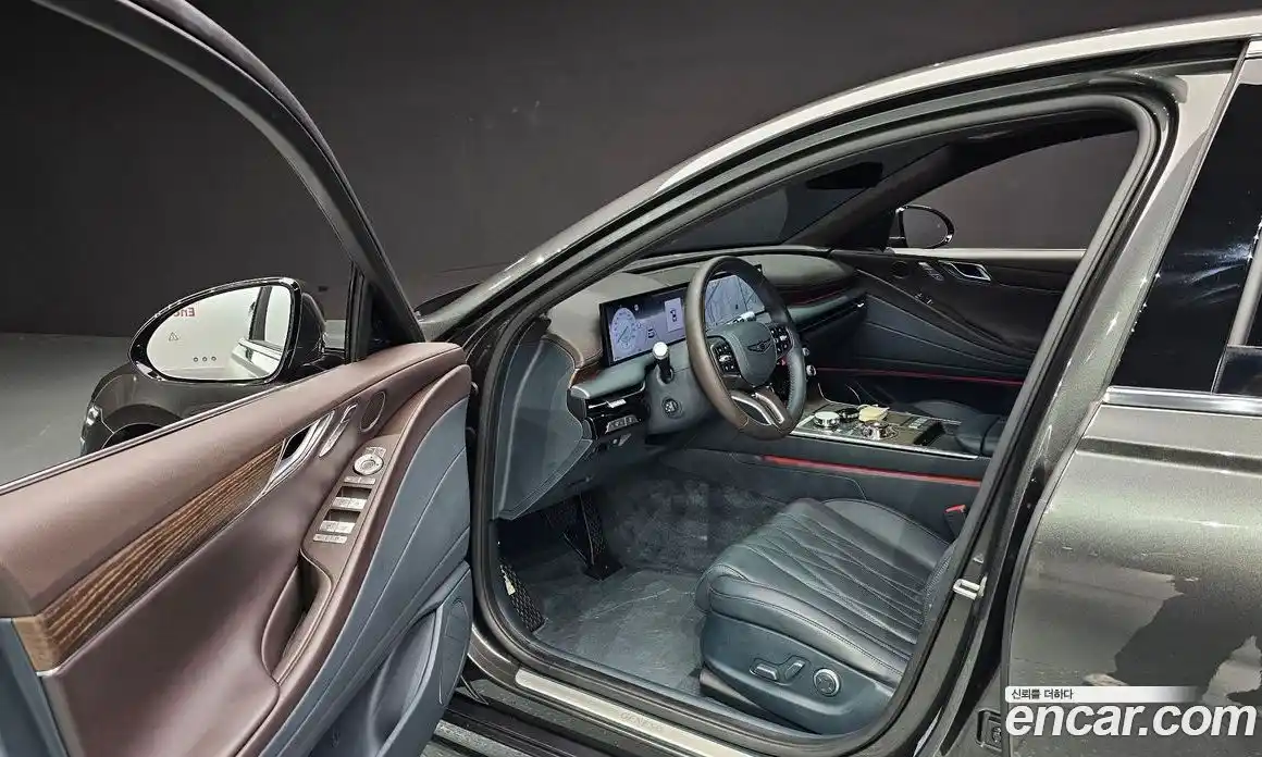 Genesis G80 2025 2.5 Автомат в Москве № 57944, фото 17