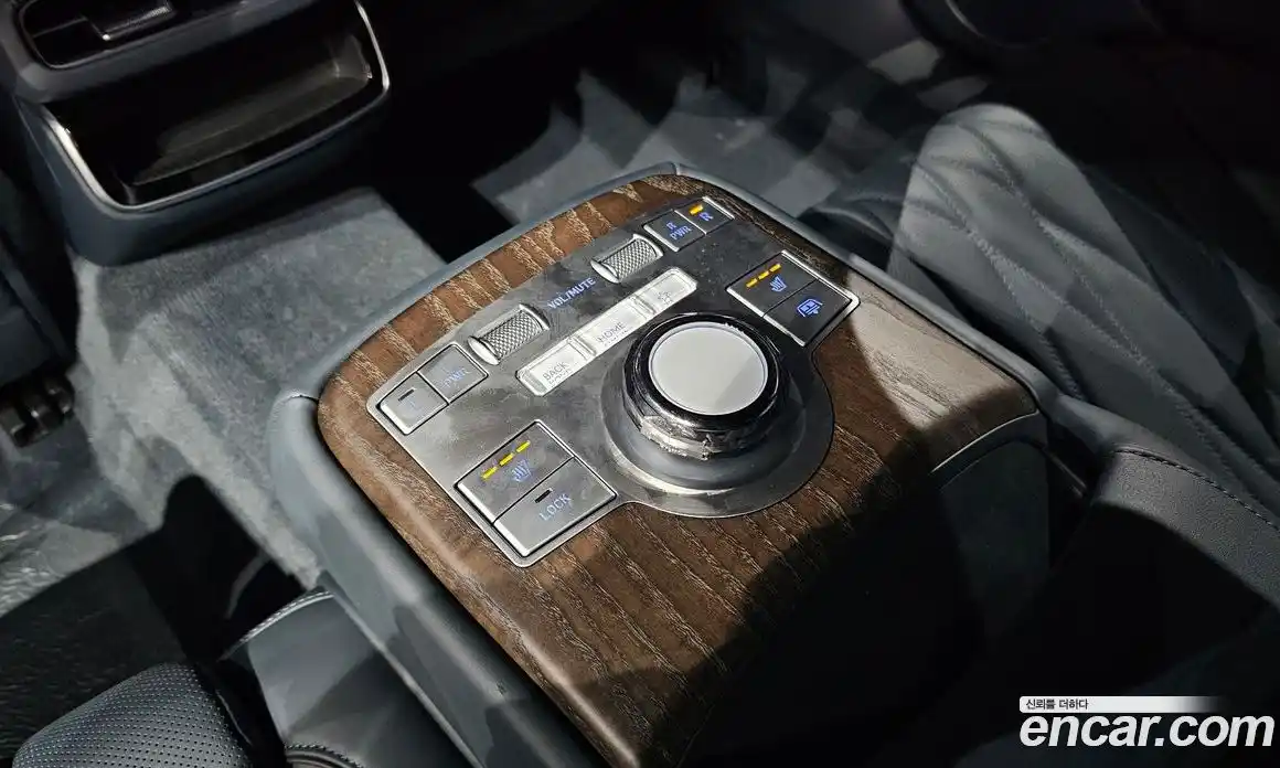 Genesis G80 2025 2.5 Автомат в Москве № 57944, фото 8