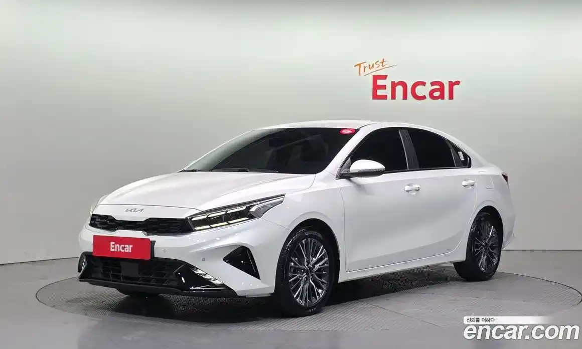 Kia K3 2023 1.6 Автомат в Москве № 8036, фото 1