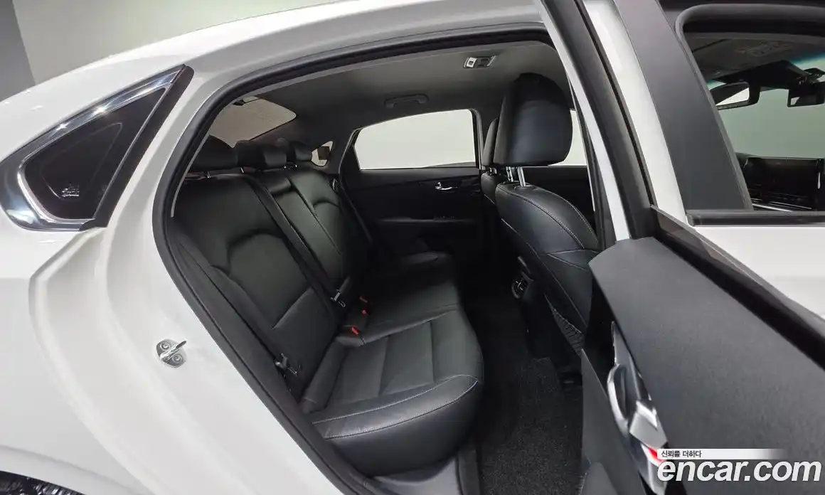 Kia K3 2023 1.6 Автомат в Москве № 8036, фото 19