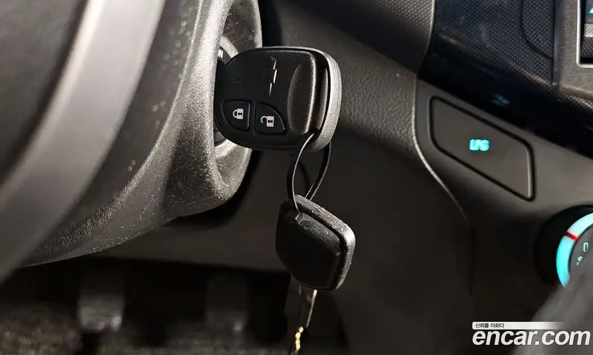 Chevrolet Spark 2013 1.0 Механическая в Москве № 81109, фото 12