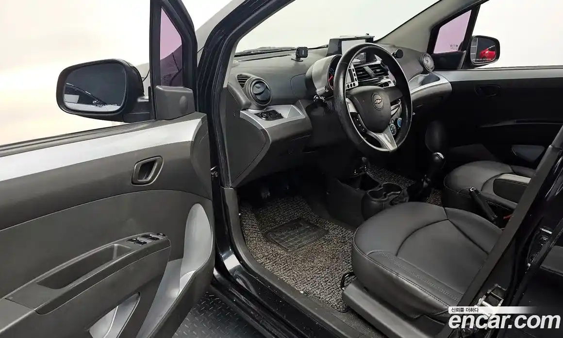 Chevrolet Spark 2013 1.0 Механическая в Москве № 81109, фото 20