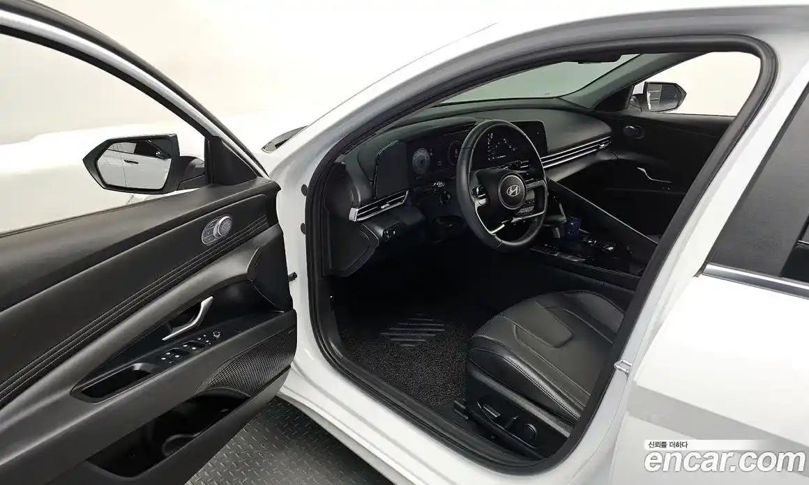 Hyundai Avante 2025 1.6 Автомат в Москве № 8226, фото 13