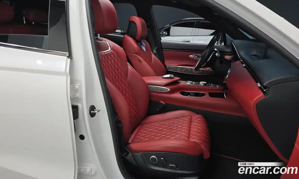 Genesis GV70 2021 3.5 Автомат в Москве № 83229, фото 10