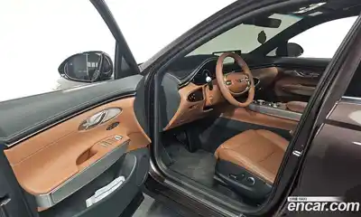 Genesis GV70 2024 2.5 Автомат в Москве № 83904, миниатюра 8