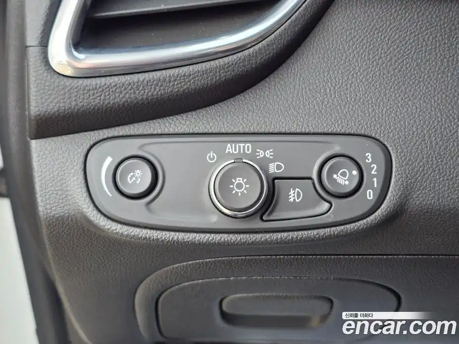 Chevrolet Trax 2020 1.6 Автомат в Москве № 87034, фото 16