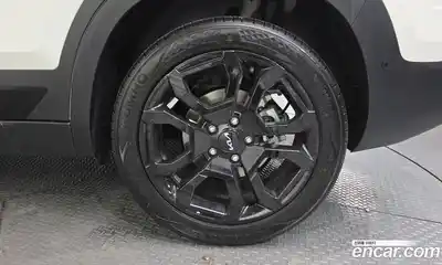 Kia Seltos 2023 2.0 Автомат в Москве № 97204, миниатюра 5