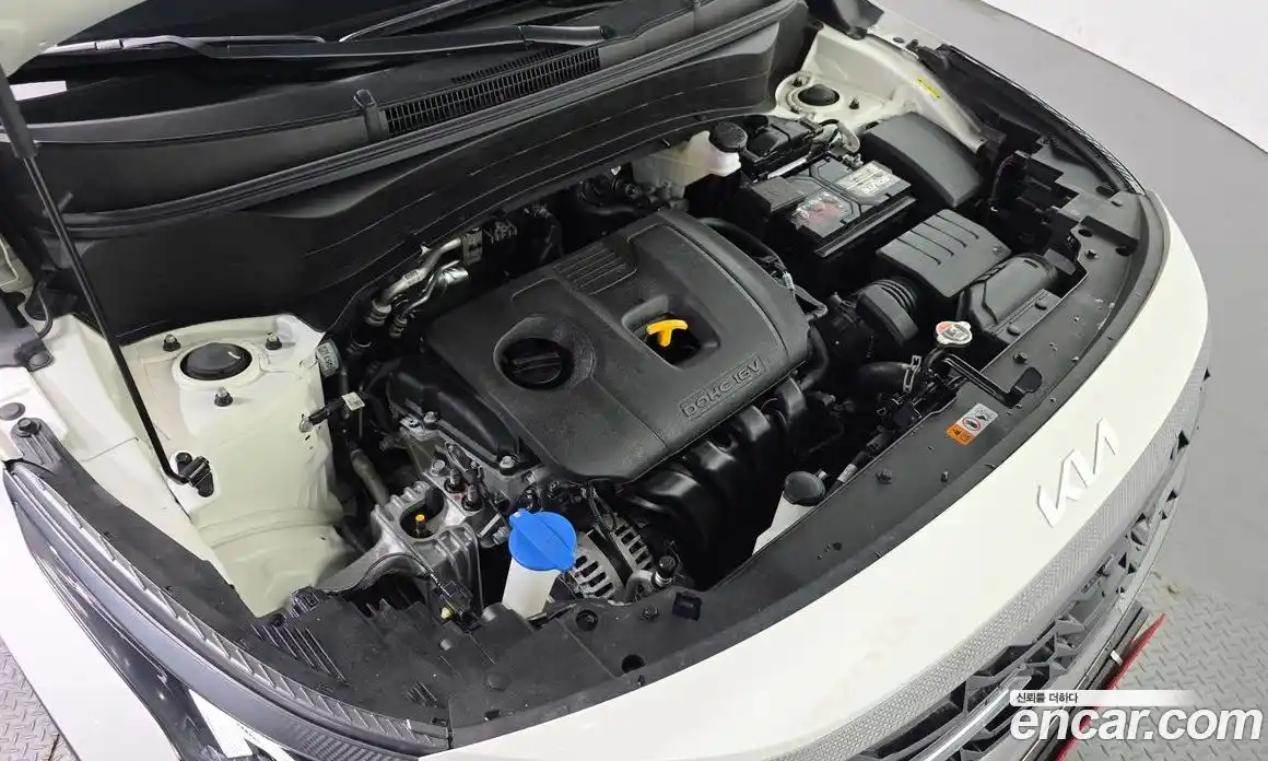 Kia Seltos 2023 2.0 Автомат в Москве № 97204, фото 6