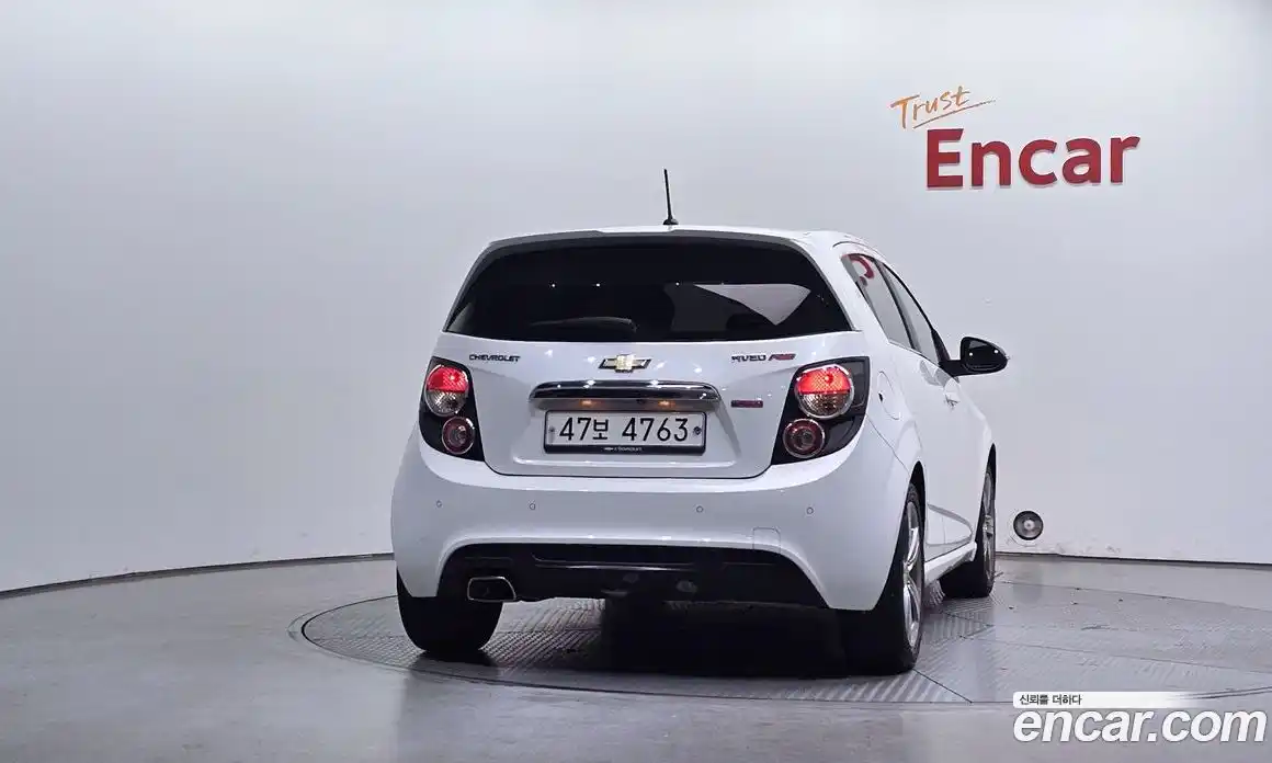 Chevrolet Aveo 2015 1.4 Автомат в Москве № 105061, фото 15