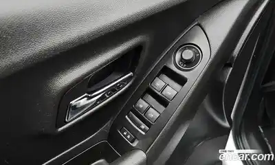 Chevrolet Trax 2018 1.4 Автомат в Москве № 105774, миниатюра 5