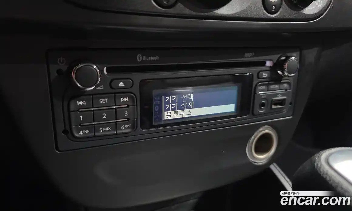 Renault SM3 2018 1.6 Автомат в Москве № 106519, фото 20