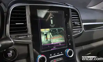 Renault QM6 2017 2.0 Автомат в Москве № 106544, миниатюра 10