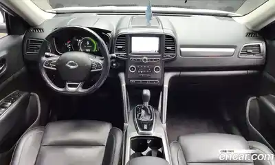 Renault QM6 2018 2.0 Автомат в Москве № 107082, миниатюра 9