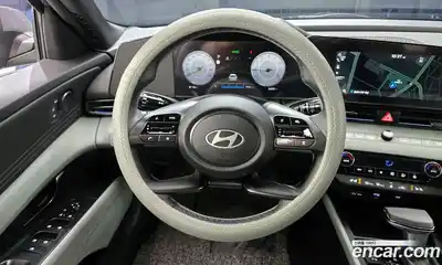 Hyundai Avante, 2025