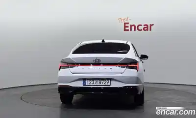 Hyundai Avante 2023 1.6 Автомат в Москве № 109823, миниатюра 2