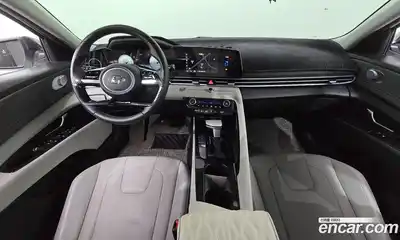 Hyundai Avante 2023 1.6 Автомат в Москве № 109823, миниатюра 5