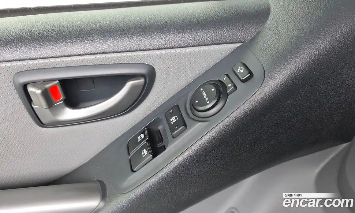 Hyundai Starex 2019 2.5 Автомат в Москве № 110406, фото 12