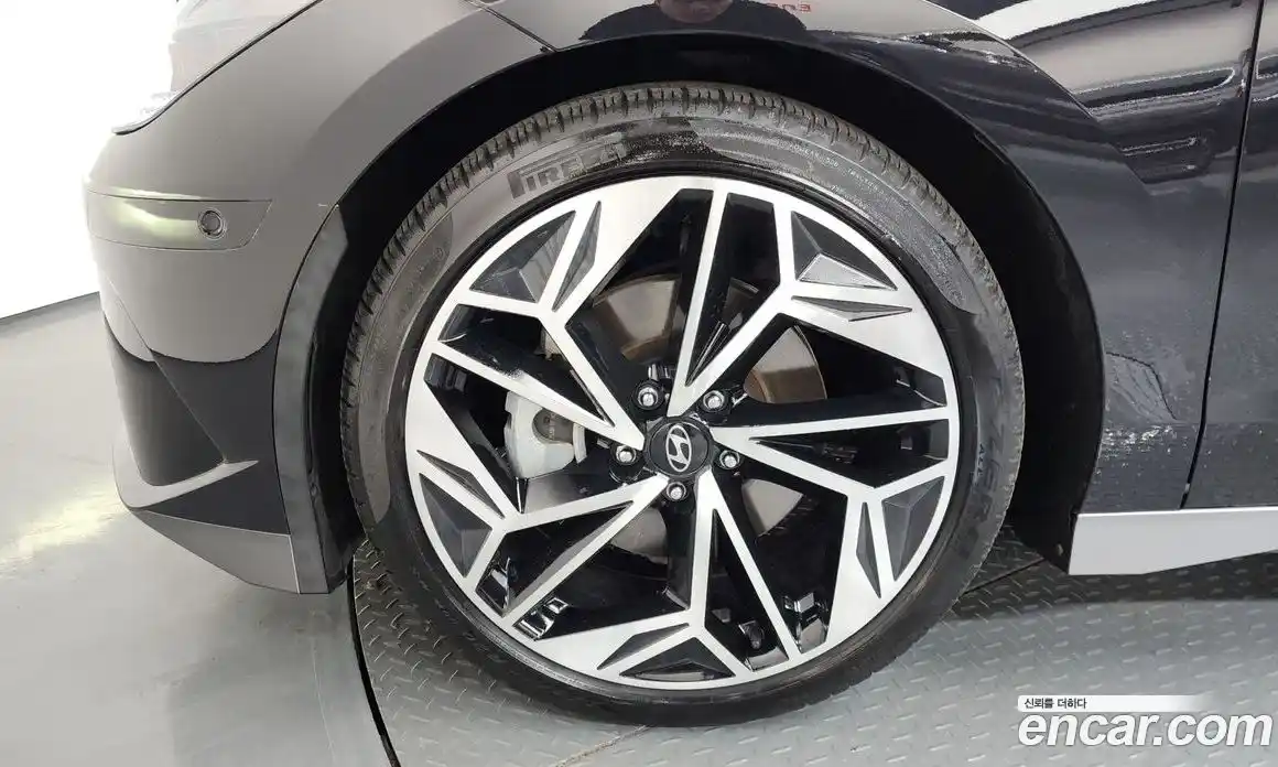 Hyundai Ioniq 6 2023 0.1 Автомат в Москве № 111686, фото 13