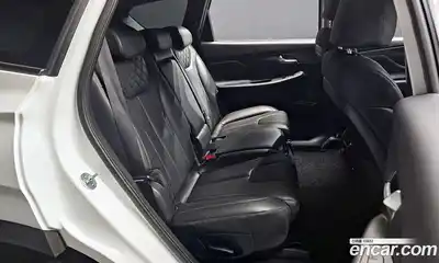 Hyundai Santa Fe 2023 2.5 Автомат в Москве № 112471, миниатюра 2