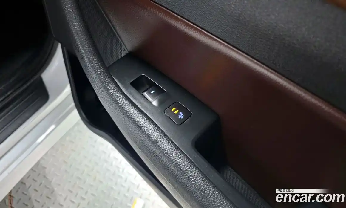 Hyundai Sonata 2018 2.0 Автомат в Москве № 113113, фото 17