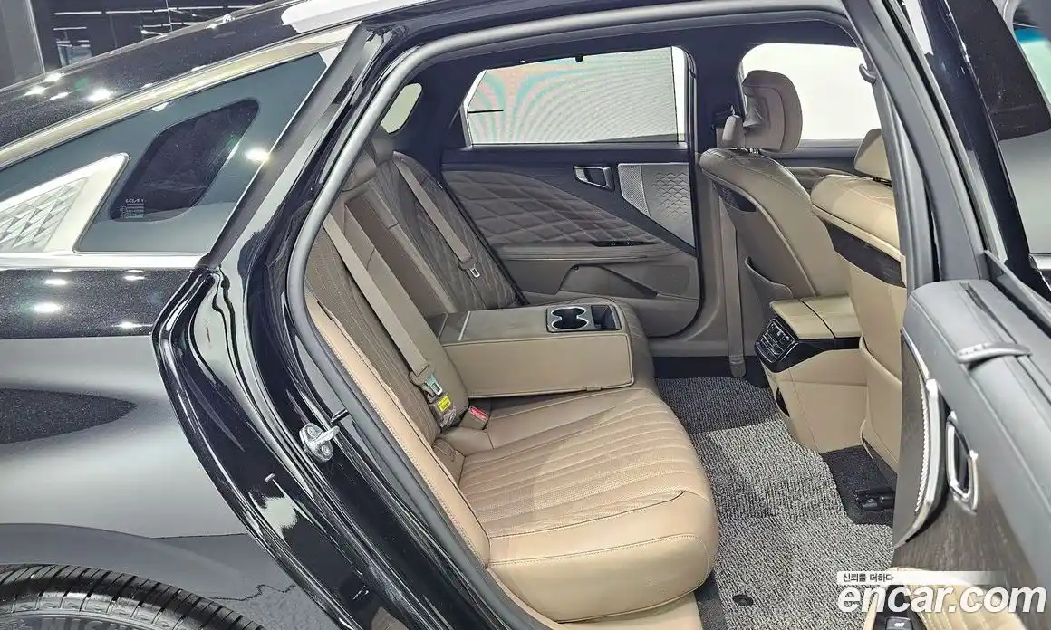 Kia K8 2023 2.5 Автомат в Москве № 114783, фото 17