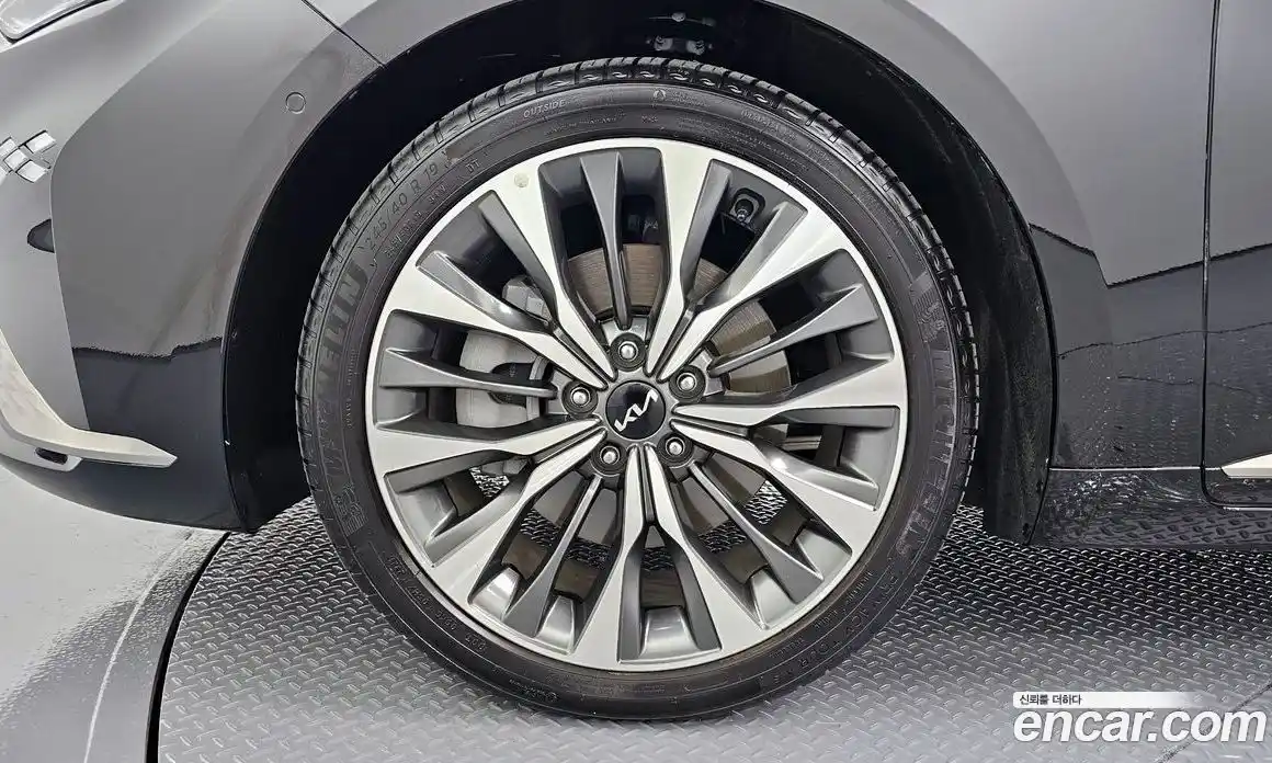 Kia K8 2023 2.5 Автомат в Москве № 114783, фото 6