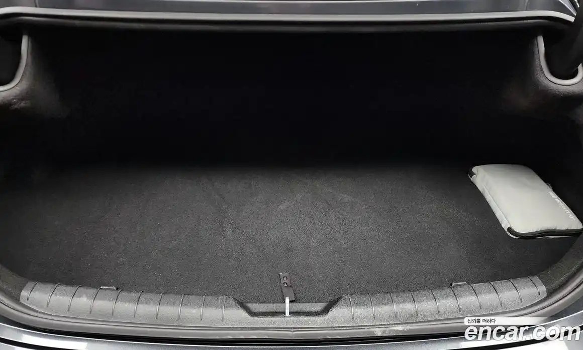 Hyundai Sonata 2024 2.0 Автомат в Москве № 115004, фото 11