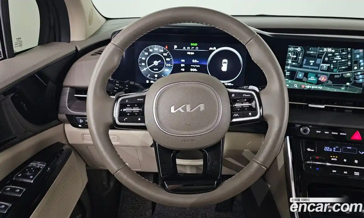 Kia Canival 2023 2.2 Автомат в Москве № 115525, фото 12