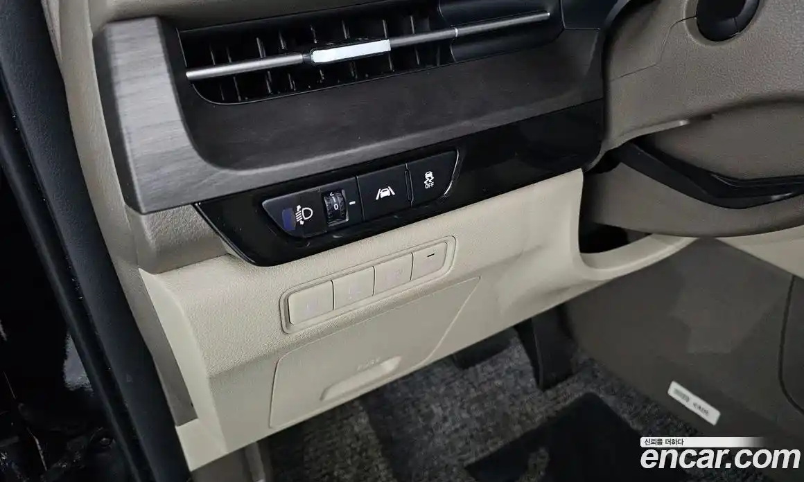 Kia Canival 2023 2.2 Автомат в Москве № 115525, фото 7