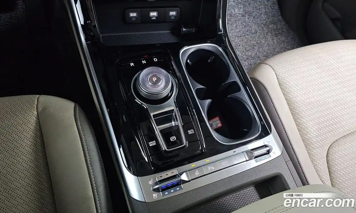 Kia Canival 2023 2.2 Автомат в Москве № 115525, фото 10