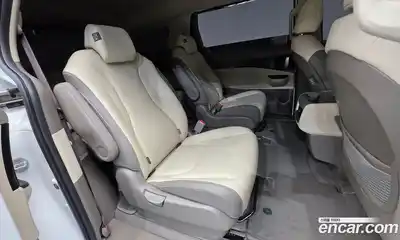 Kia Canival 2023 2.2 Автомат в Москве № 115728, миниатюра 12