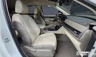 Kia Canival 2023 2.2 Автомат в Москве № 115728, миниатюра 4