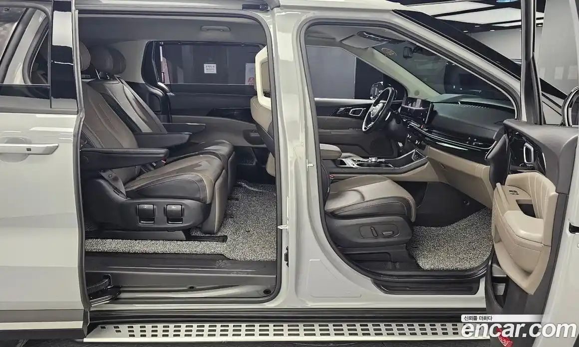 Kia Canival 2024 2.2 Автомат в Москве № 120877, фото 8