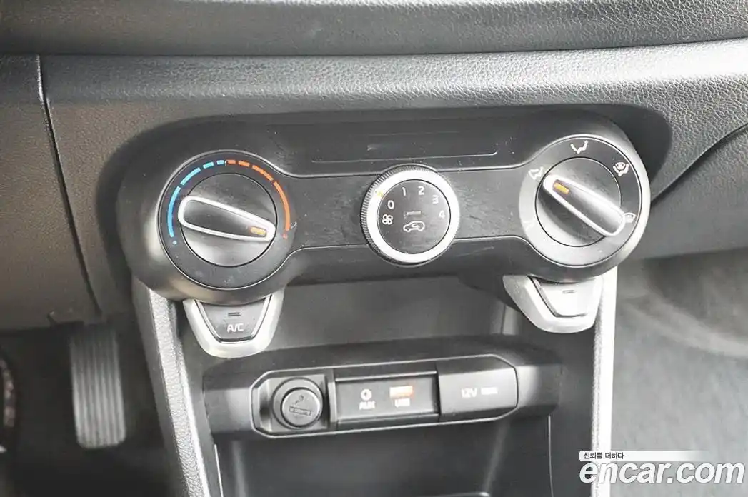 Kia Morning 2018 1.0 Автомат в Москве № 120943, фото 14