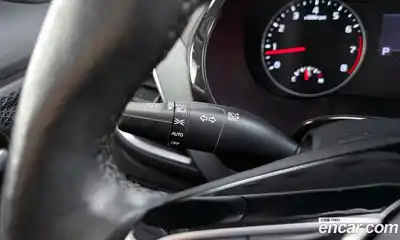 Kia Seltos 2023 1.6 Автомат в Москве № 121693, миниатюра 5