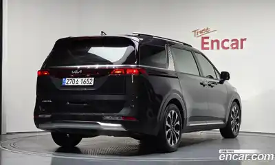 Kia Canival 2023 3.5 Автомат в Москве № 121775, миниатюра 2