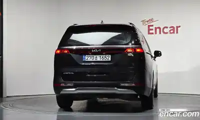 Kia Canival 2023 3.5 Автомат в Москве № 121775, миниатюра 4