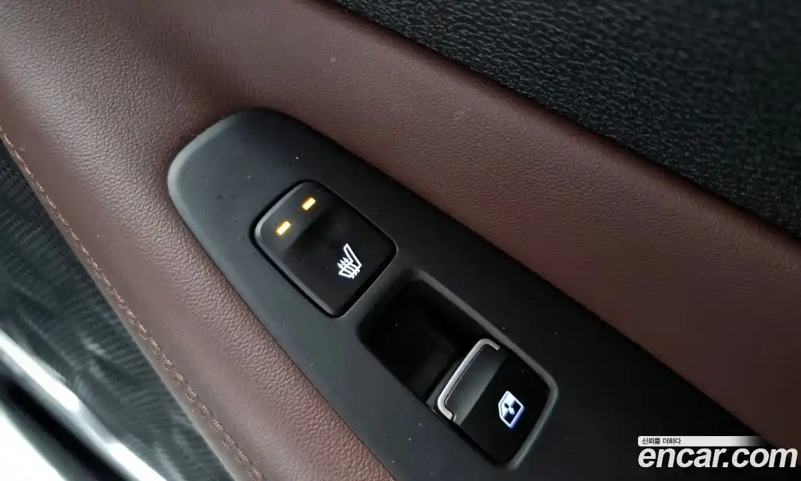 Hyundai Santa Fe 2019 2.0 Автомат в Москве № 123243, фото 19